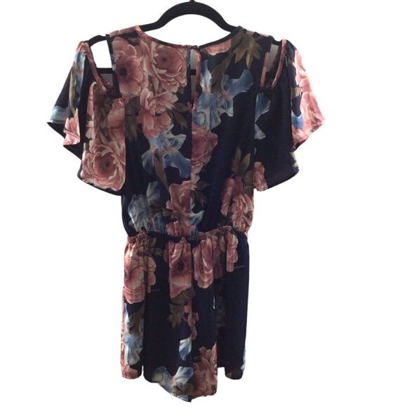 Women’s Altar’d State Front Wrap Cold Shoulder Floral‎ Romper XS - Picture 2 of 8